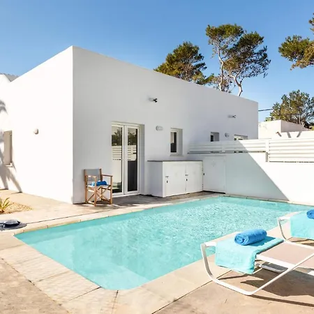 Pins Ciutadella By * Cala Blanca (Menorca)